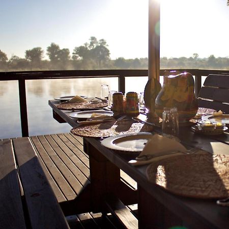 Ndhovu Safari Lodge Mahango Zewnętrze zdjęcie